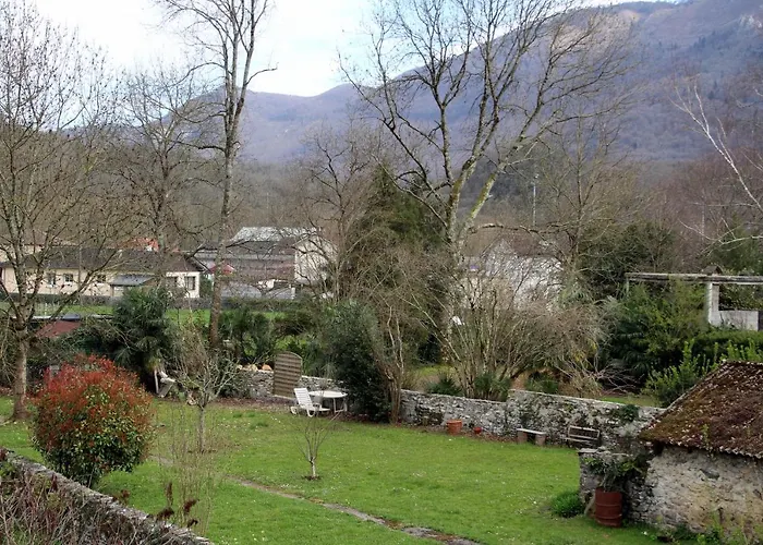Du Moulin D'arudy En Vallee D'ossau *